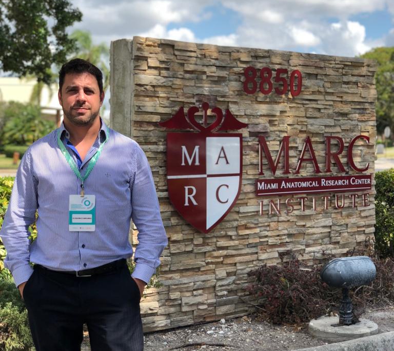 Instituto Omega Odontologia